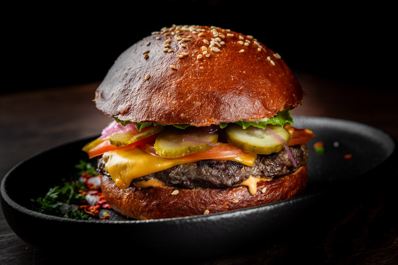 Бургер 8 перцев <span color-type="color" style="color:  rgb(255, 255, 255);">🌶️</span>